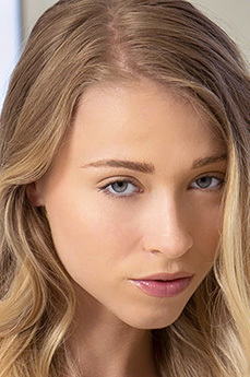 Metart model Riley Anne
