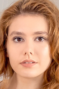 Metart model Ariana Reychers