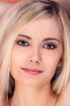 Metart model Lenore
